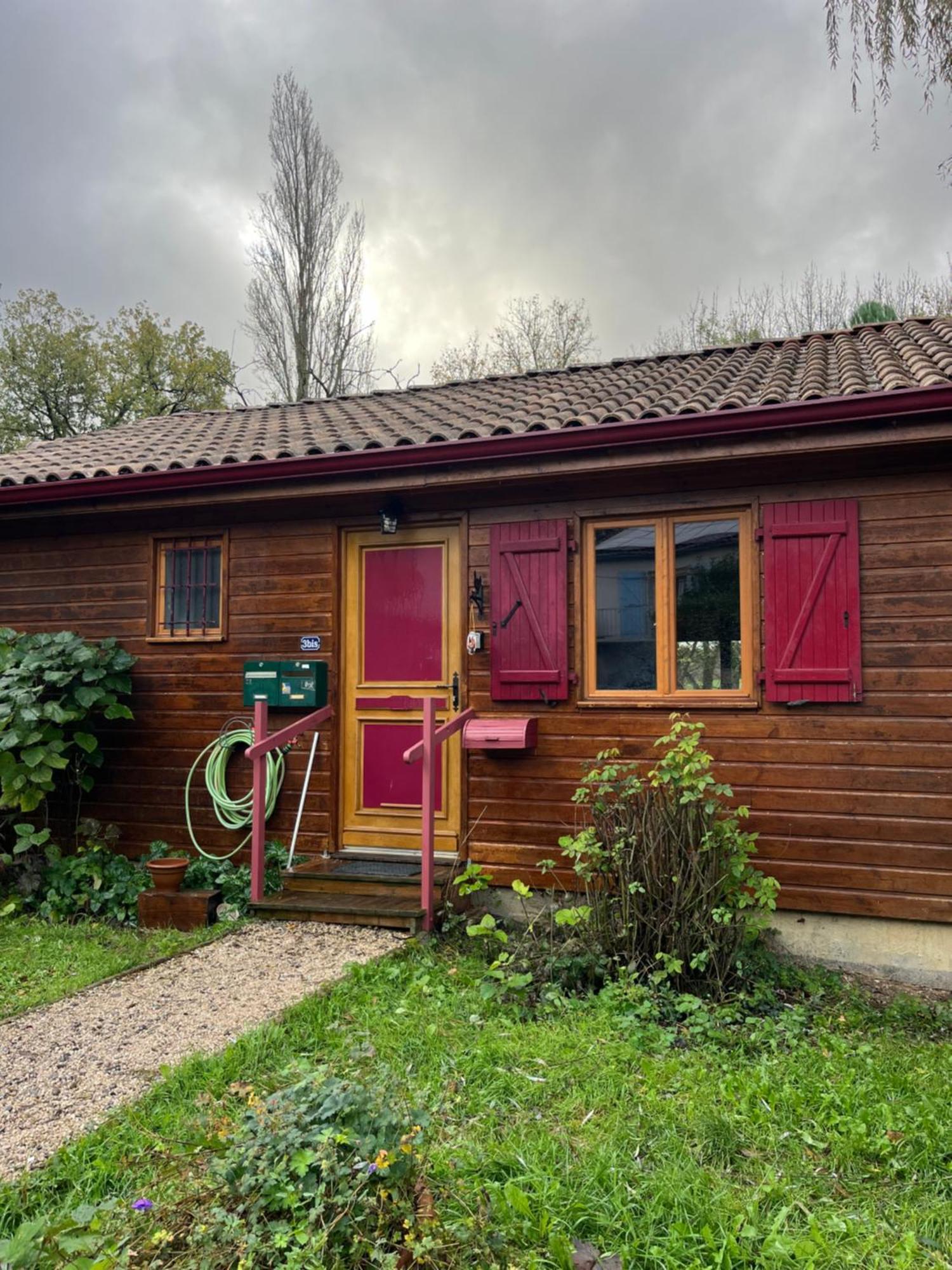 Вилла Chez Mamie Л'Иль-Журден Экстерьер фото